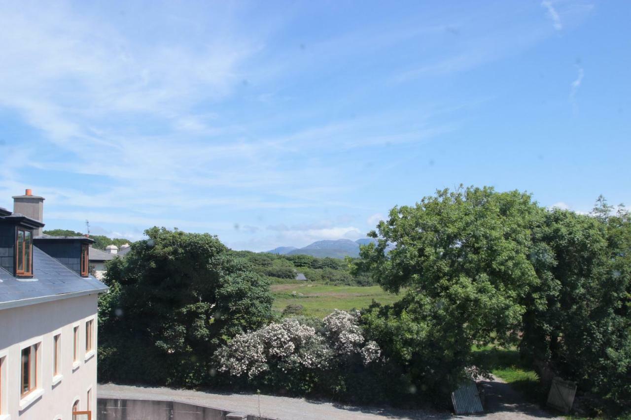 Island View Townhouses Clifden Eksteriør bilde